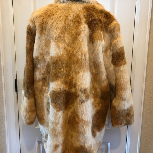Faux Fur Coat by Vintage Valley 2 Tone Look Size M - Picture 3 of 6